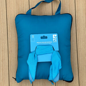 Dog Cooling Bundle: RC Pets Bandana (M/L) + Packable Zip-up Cooling Blanket, NWT